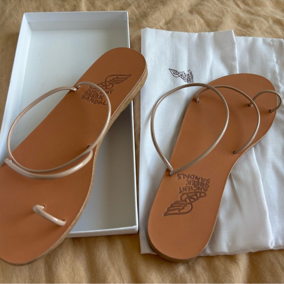 Ancient Greek Sandals - Picture 7 of 7